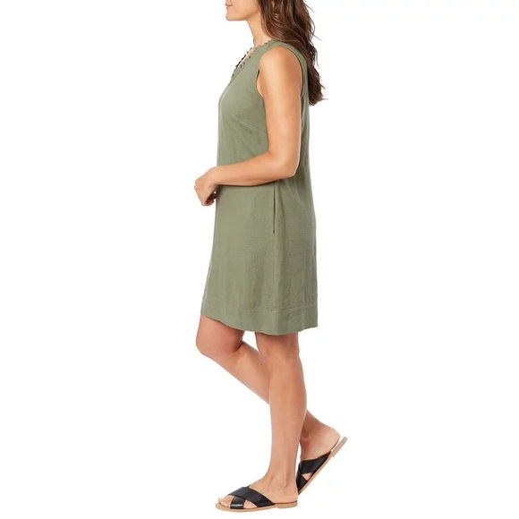 Briggs New York Dresses & Skirts - Briggs V Neck Linen Olive Green Dress Size XL